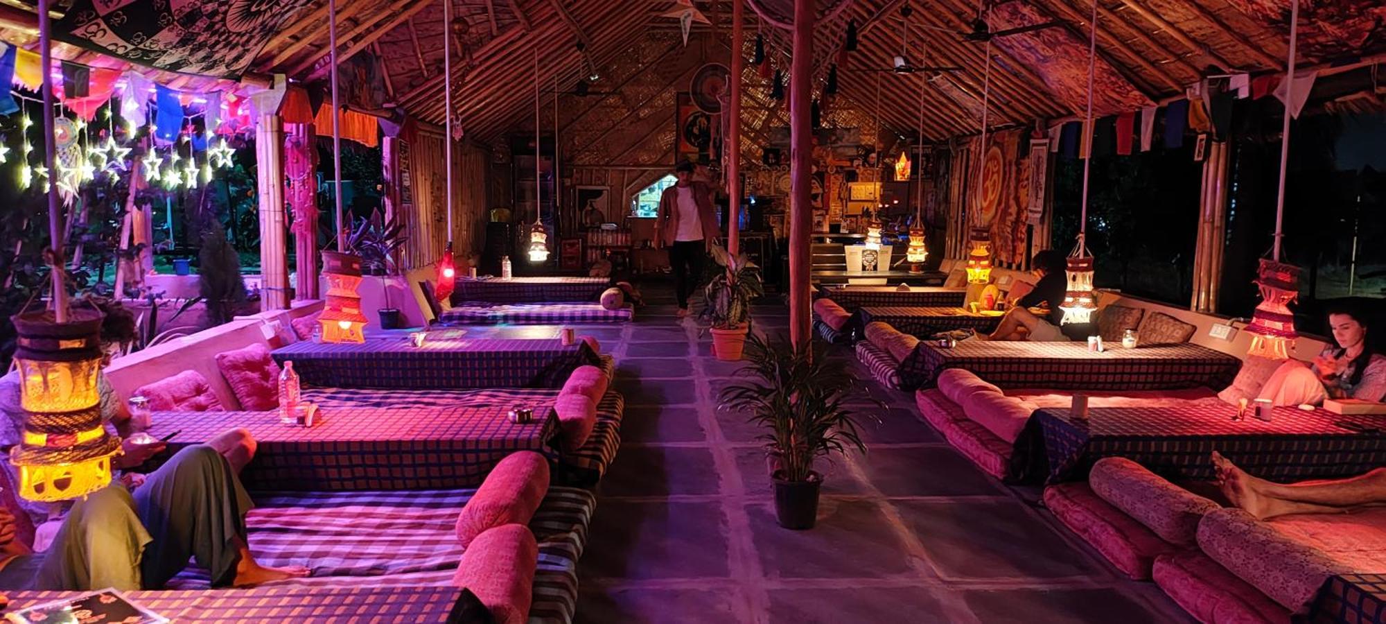 Om Shanti Om Home Stay & Cafe Hampi Exteriér fotografie