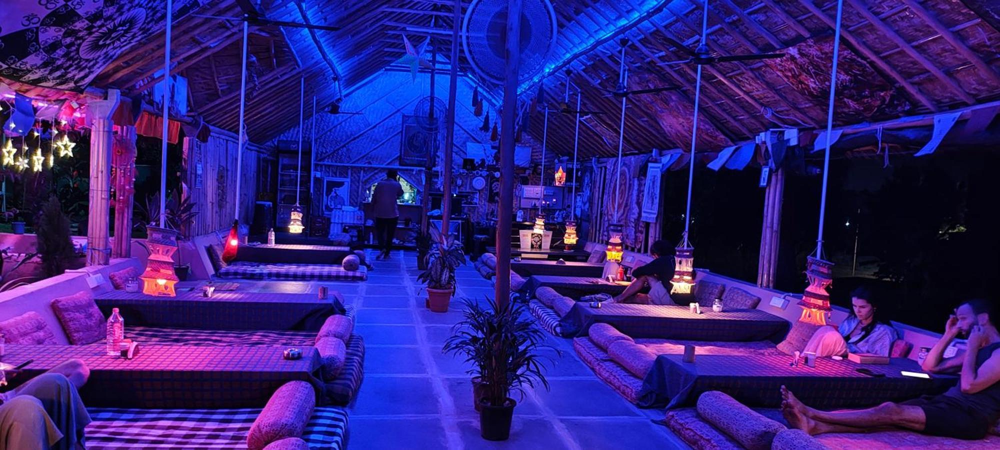 Om Shanti Om Home Stay & Cafe Hampi Exteriér fotografie
